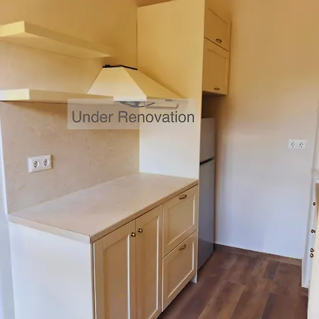 Halki - Tower View, Floor