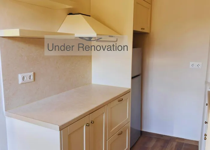 Halki - Tower View, Floor